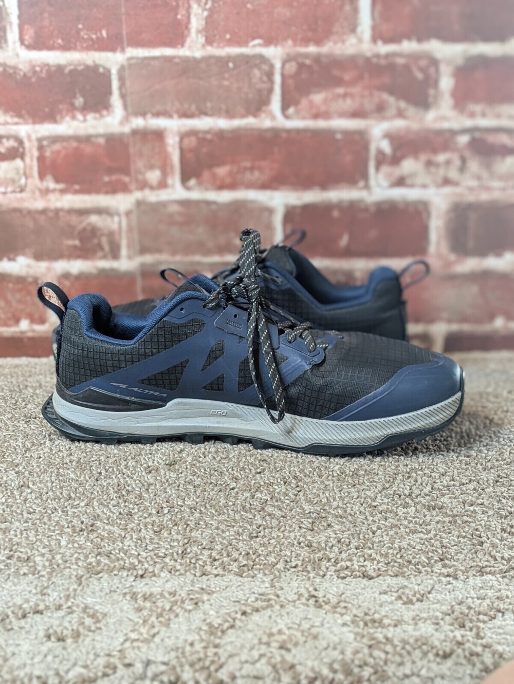 Altra Lone Peak 8 Trail Running Sneakers Men 11 Blue Navy Black Mesh - Picture 3 of 9